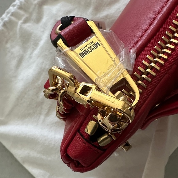 Moschino Red Leather Biker Jacket Clutch with Gold Chain - Picture 6 of 8